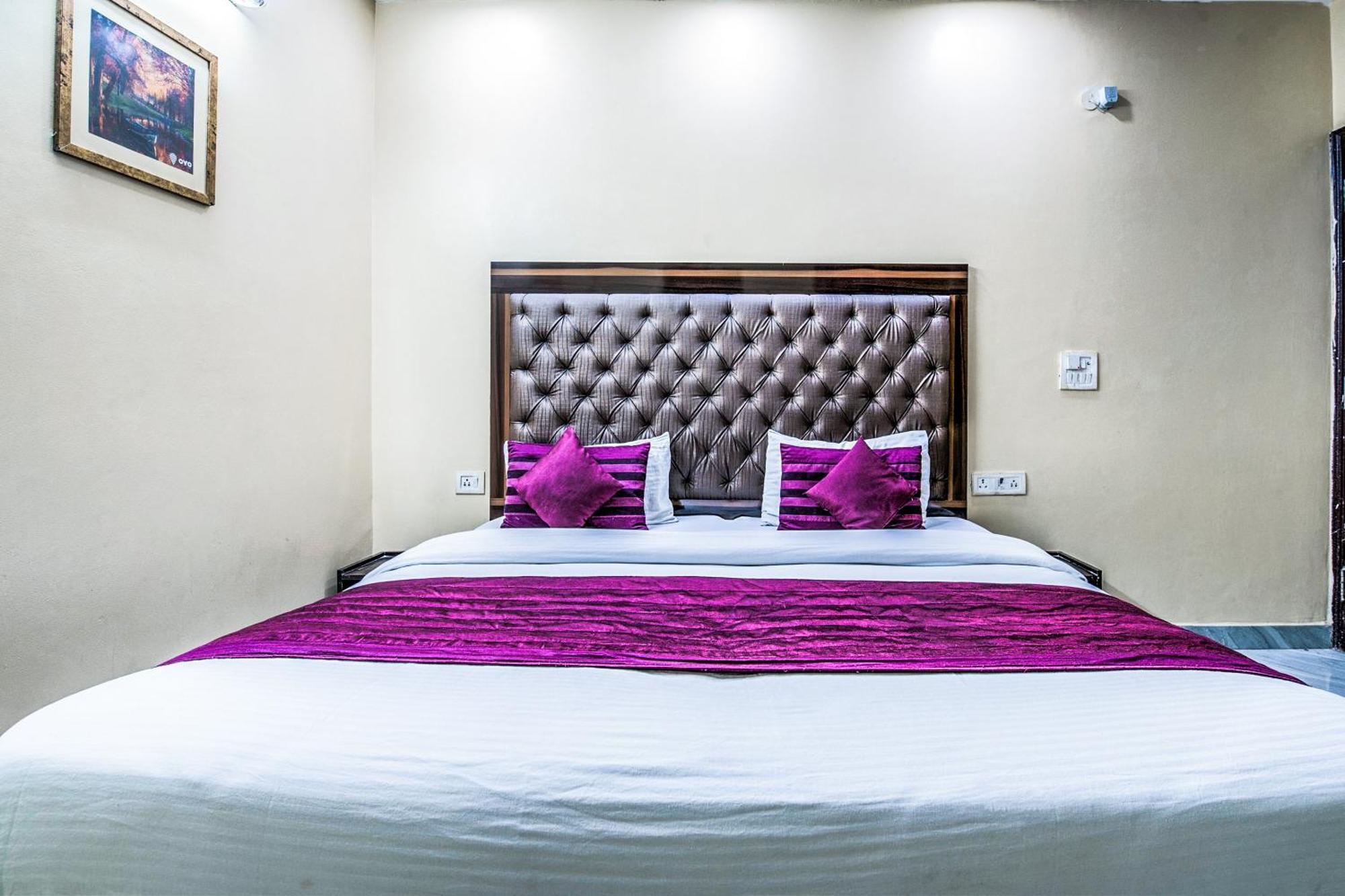 Hotel O Crosswinds Residency Indirapuram 外观 照片