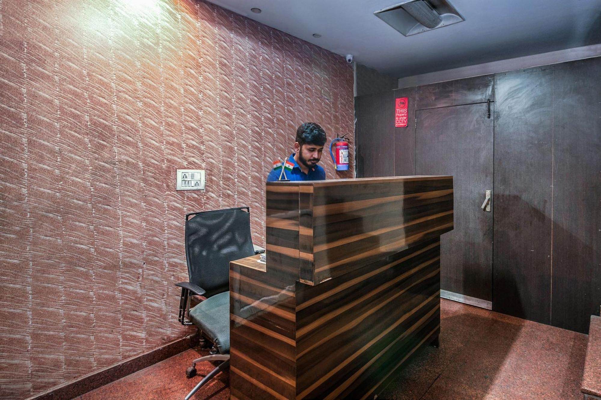 Hotel O Crosswinds Residency Indirapuram 外观 照片