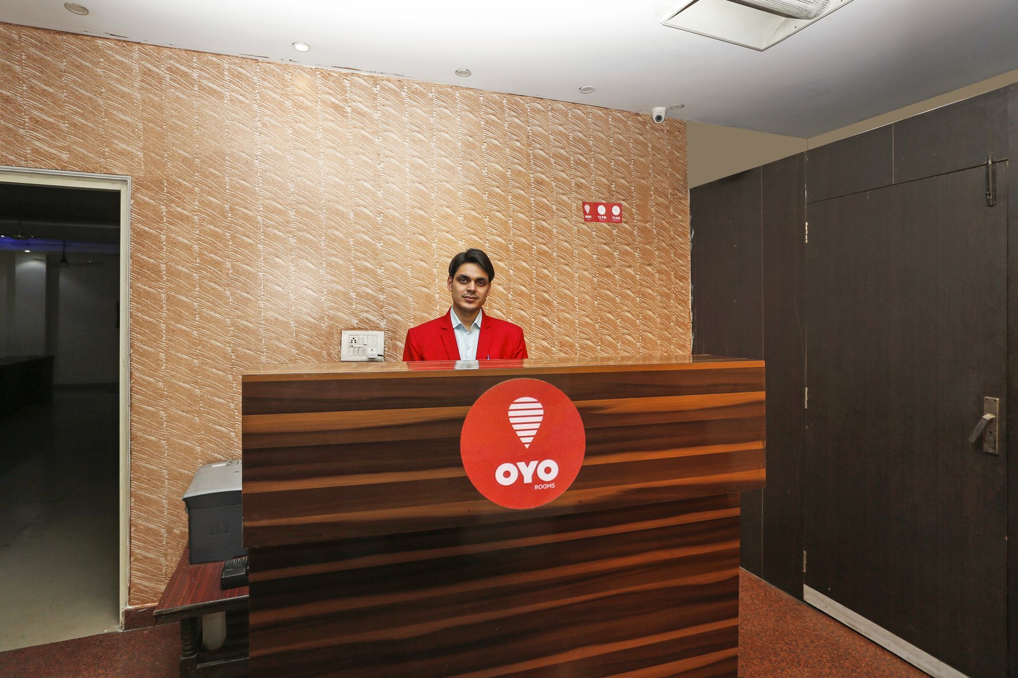 Hotel O Crosswinds Residency Indirapuram 外观 照片