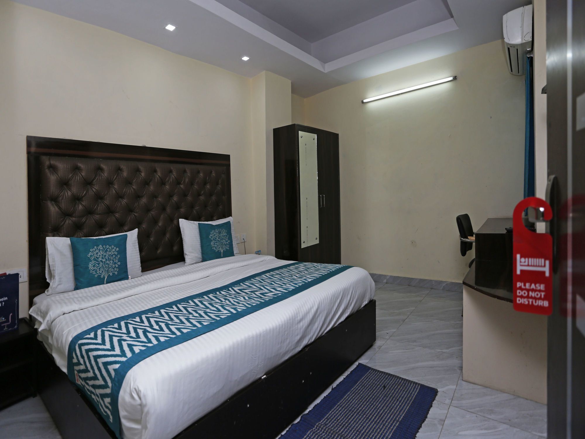 Hotel O Crosswinds Residency Indirapuram 外观 照片