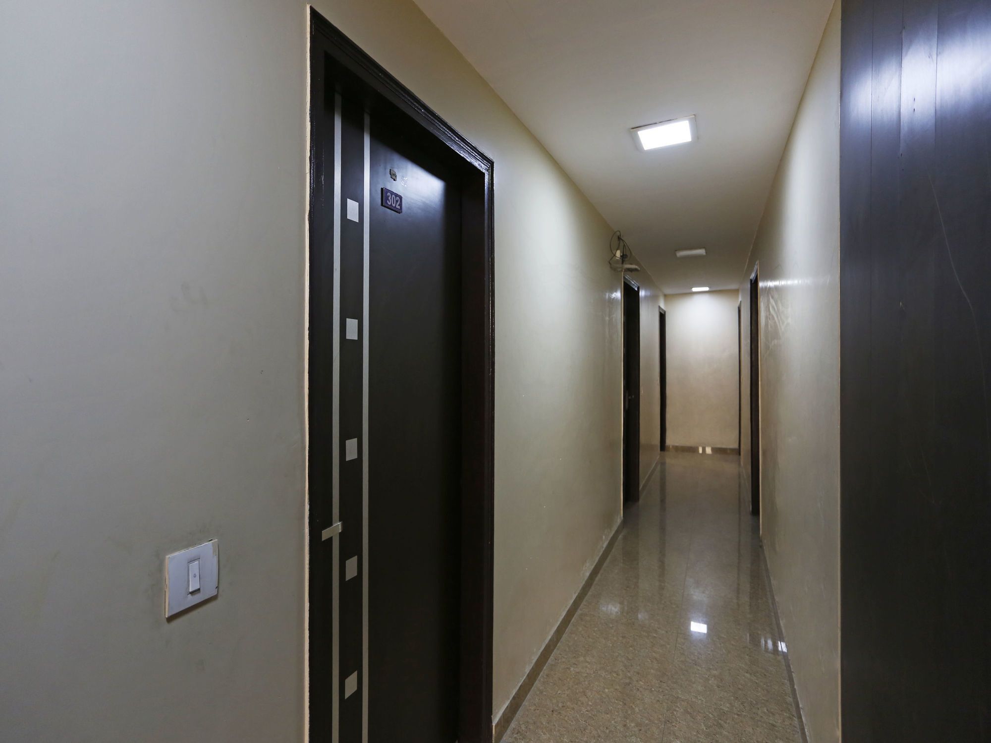 Hotel O Crosswinds Residency Indirapuram 外观 照片